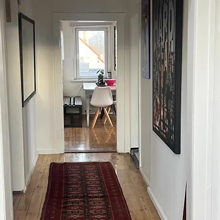 Antike Wohnmoeglichkeit Kurz Und Langfristig 100qm Dachgeschoss Apartment